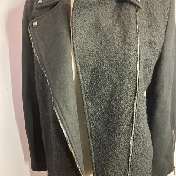 Kenneth Cole Wool Blend Boucle Jacket, EUC, Size 6 - Picture 9 of 16